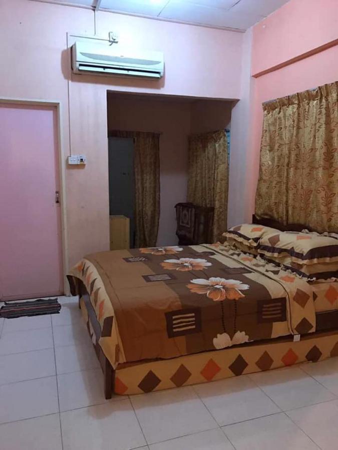 Trisya Homestay Kuala Terengganu Exterior foto